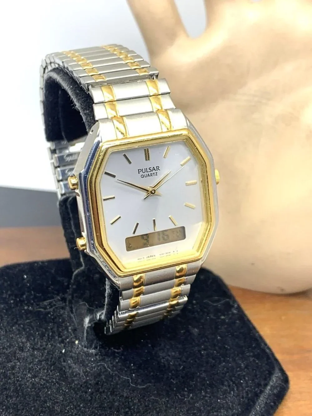 Pulsar By Seiko Watch V041-5330 Quartz Vintage Analog Digital Two Tone Steel